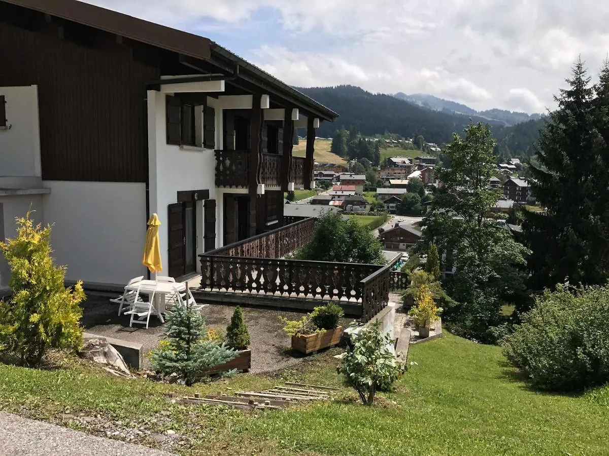 Studio Avec Terrasse Et Garage Aux Gets - Fr-1-623-221 Les Gets