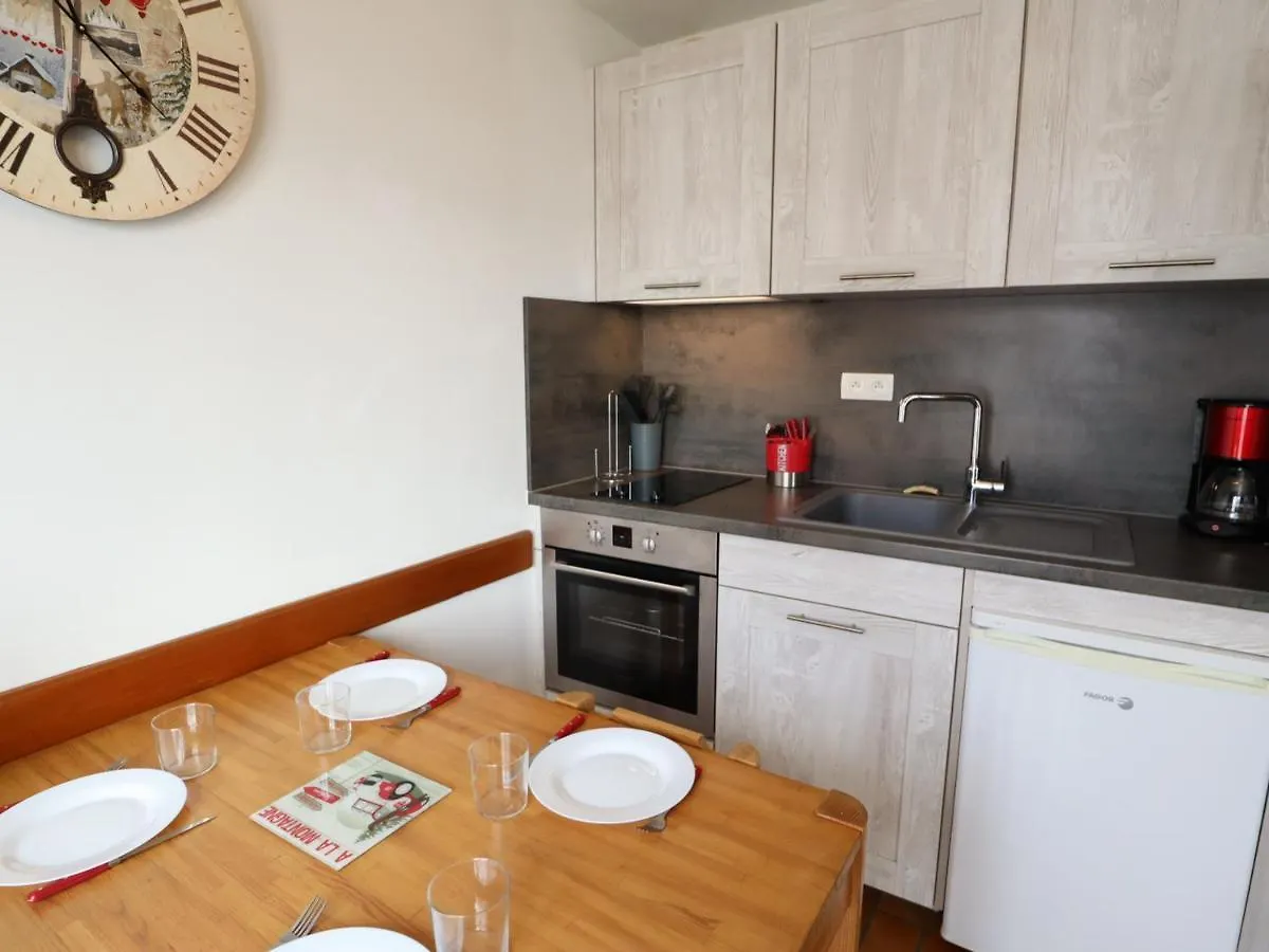 Apartment Studio Avec Terrasse Et Garage Aux Gets - Fr-1-623-221 Les Gets